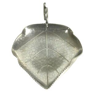 Buenilum Hammered Aluminum Grape Leaf Tray With Twisted Vine Handle Vintage